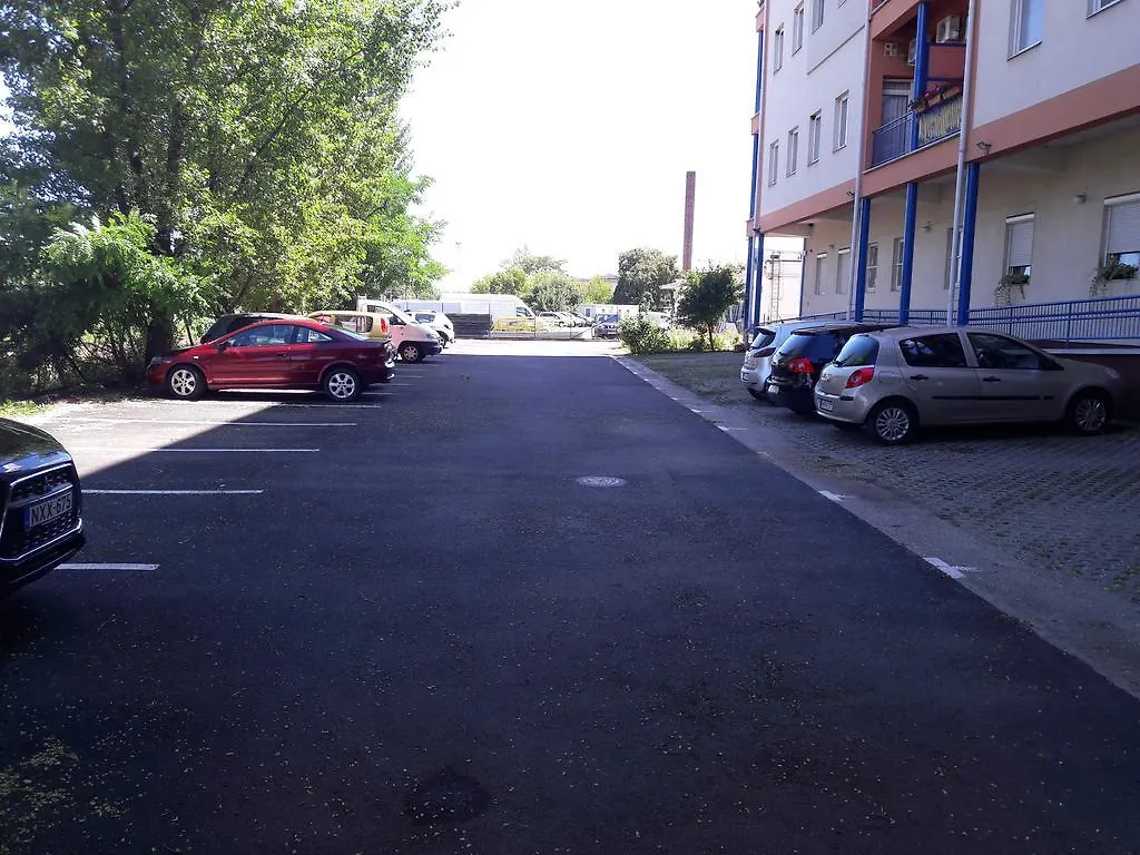 Orchidea Apartman Eger Apartment