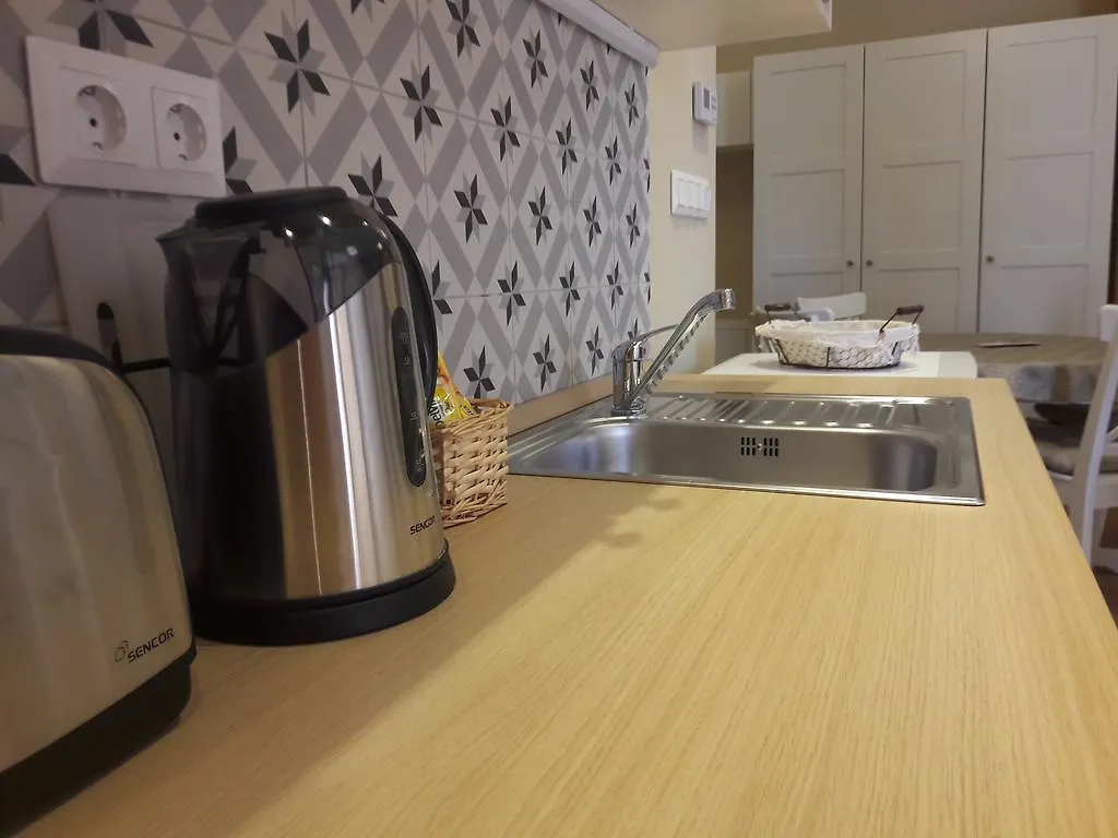 Apartment Orchidea Apartman Eger